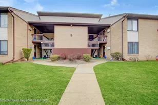 15 Pine Cluster Cir, Manalapan Township, NJ 07726 - Photo 1