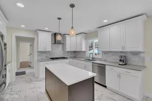 1 Ciafardini Ct, Marlboro Township, NJ 07746 - Photo 31