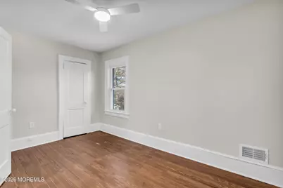 704 Oxford Way, Neptune Township, NJ 07753 - Photo 19