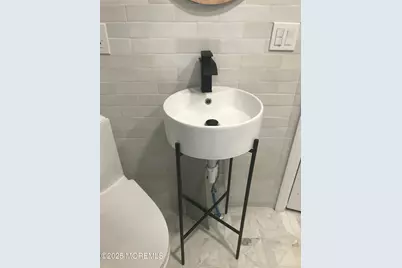 11 Lakeview Road, Deal, NJ 07723 - Photo 15