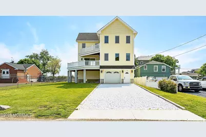 3 Grant Avenue, Rumson, NJ 07760 - Photo 1