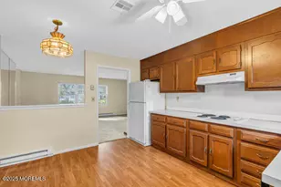 931 Thornhill Ct, Lakewood, NJ 08701 - Photo 9