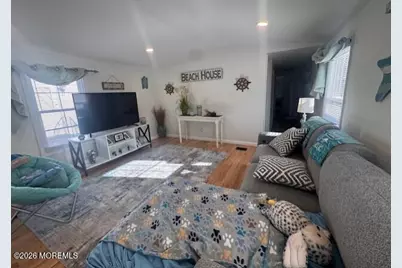 17 Avenue A, Hazlet Township, NJ 07730 - Photo 9