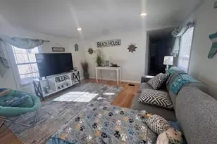 17 Avenue A, Hazlet Township, NJ 07730 - Photo 9