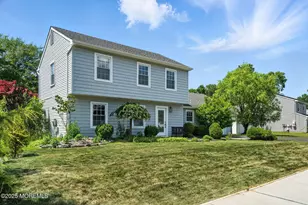 1072 Lake Placid Dr, Toms River Township, NJ 08753 - Photo 1