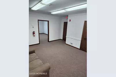 208 Maple Avenue #Suite 4, Red Bank, NJ 07701 - Photo 5