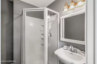 496 W Park Avenue, Ocean Twp, NJ 07755 - Photo 13