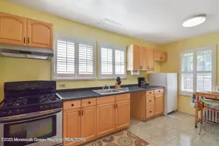 57 Memorial Pkwy, Atlantic Highlands, NJ 07716 - Photo 11