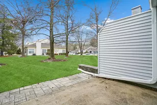 392 Bayberry Ct, Marlboro Township, NJ 07726 - Photo 25