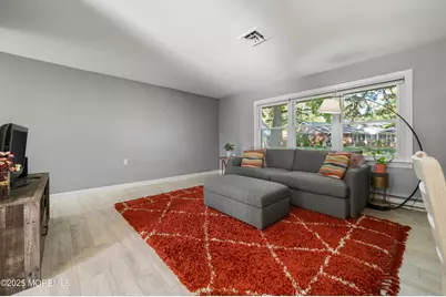 677B New Castle Court, Lakewood, NJ 08701 - Photo 9