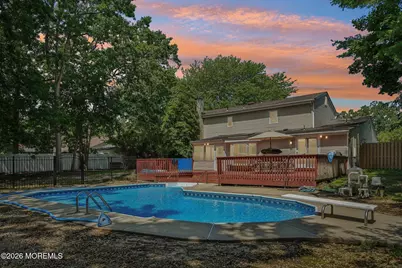 160 Stowe Street, Toms River Township, NJ 08753 - Photo 5