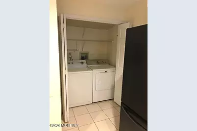 1079 Roseberry Court, Morganville, NJ 07751 - Photo 7