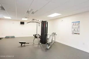 319 Regency Pl, Woodbridge Township, NJ 07095 - Photo 17