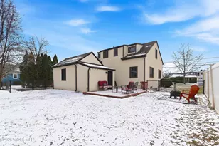 265 Metape Cir S, Bound Brook, NJ 08805 - Photo 25