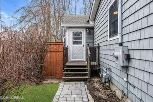 51 7th St, Belford, NJ 07718 - Photo 3