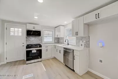 113 Leonard Avenue, Neptune Township, NJ 07753 - Photo 7