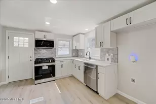 113 Leonard Ave, Neptune Township, NJ 07753 - Photo 7