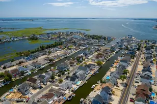 18 Halsey Dr, Brick, NJ 08723 - Photo 5