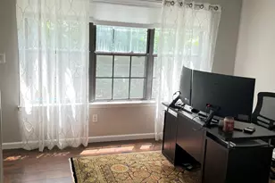 1306 Stoneridge Cir, Helmetta, NJ 08828 - Photo 3