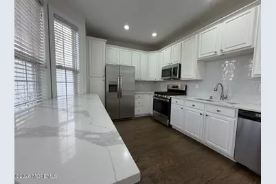 163 Shinnecock Drive, Manalapan Township, NJ 07726 - Photo 7