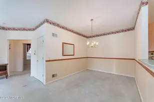 22 Foxwood Rd, Lakewood, NJ 08701 - Photo 9