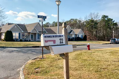 22 Foxwood Road, Lakewood, NJ 08701 - Photo 27