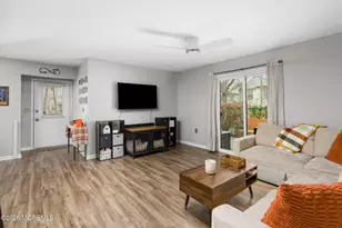 208 Owl's Nest Ct, Jackson, NJ 08527 - Photo 5