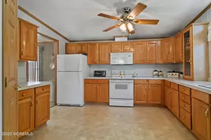 1104 Sycamore Ct, Whiting, NJ 08759 - Photo 15