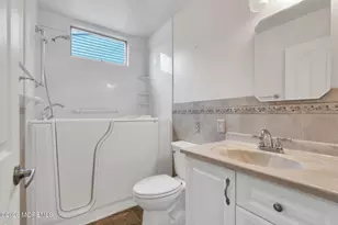 40 Chelsea Dr, Whiting, NJ 08759 - Photo 15