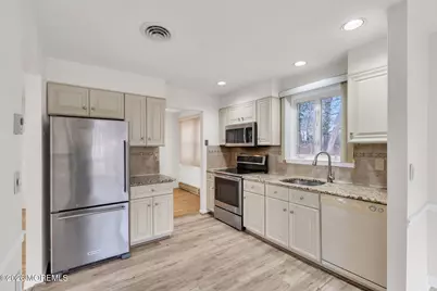 40 Chelsea Drive #70, Whiting, NJ 08759 - Photo 9