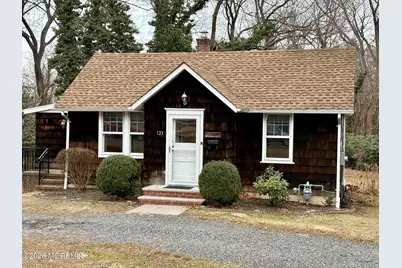 121 Navesink Avenue, Atlantic Highlands, NJ 07716 - Photo 1