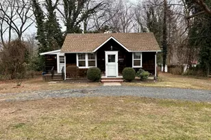 121 Navesink Ave, Atlantic Highlands, NJ 07716 - Photo 25