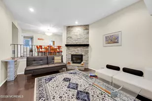 181 Clubhouse Dr, Middletown, NJ 07748 - Photo 5