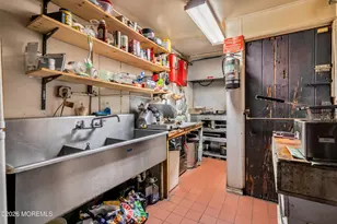 45 Freeman St, West Orange Township, NJ 07052 - Photo 19