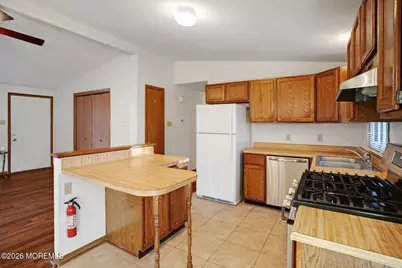 314 Lake Crystalbrook Drive, Little Egg Harbor, NJ 08087 - Photo 17