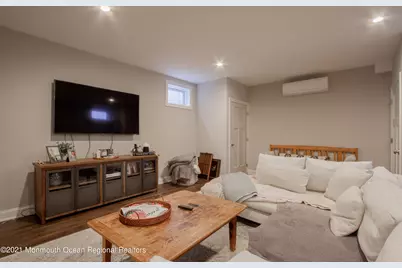 41 Bank Street, Red Bank, NJ 07701 - Photo 11