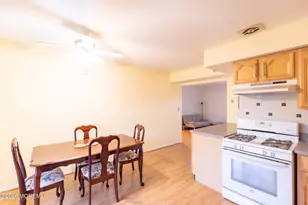 187 Evergreen Rd, Edison, NJ 08837 - Photo 5