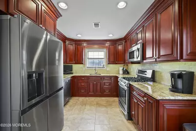 48 Hedgewood Road, Howell Township, NJ 07731 - Photo 9