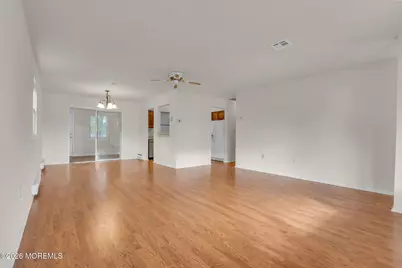 14 Thames Place, Brick, NJ 08723 - Photo 9