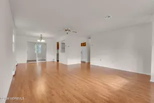 14 Thames Pl, Brick, NJ 08723 - Photo 9