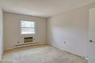 14 Betsy Ross Ln, Whiting, NJ 08759 - Photo 9