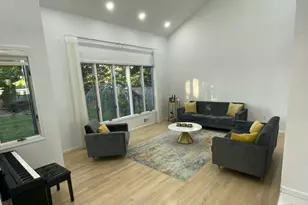 604 Van Note Pkwy, Oakhurst, NJ 07755 - Photo 9