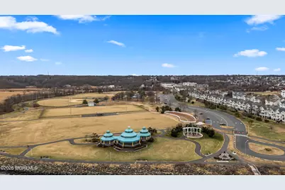 605 Bayside Court, South Amboy, NJ 08879 - Photo 5