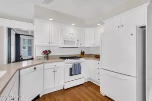 208 Tuttle Ave, Spring Lake, NJ 07762 - Photo 15