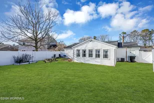 18 Mizzen Dr, Barnegat, NJ 08005 - Photo 25