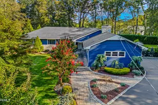 12 Crest Dr, Colts Neck Township, NJ 07722 - Photo 5