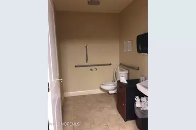 1659 Route 88 W #2nd floor left side, Brick, NJ 08724 - Photo 11