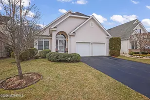 7 Salter Ct, Manalapan Township, NJ 07726 - Photo 1