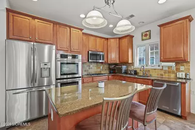 7 Salter Court, Manalapan Township, NJ 07726 - Photo 7