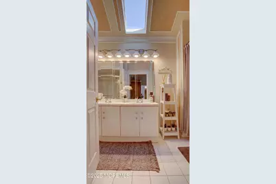 44 Kentucky Way, Freehold, NJ 07728 - Photo 33